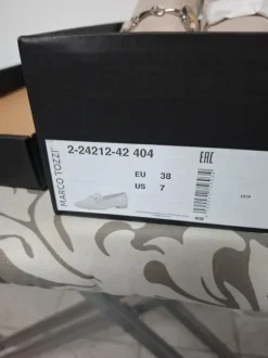 Neue Schuhe