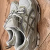 Neuwertig Herren Schuhe von asics Gr.42 sehr guter Zustand
