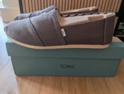 Neuwertig Toms Alpargata grau Schuhe 10.5. 43.5