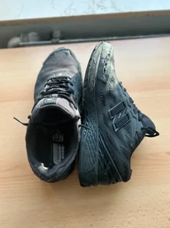 New balance 1906 / 40,5 / Noir / Black / Bonne état / Authentique
