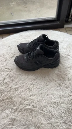 New balance 1906 / 40,5 / Noir / Black / Bonne état / Authentique