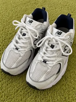 New Balance 530 White/Silver – Größe 41.5