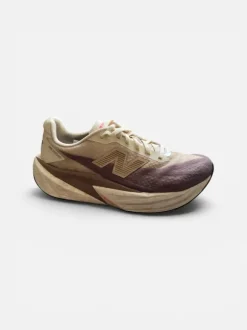 New Balance Fuelcell Rebel v5