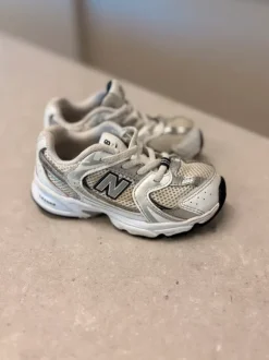 New Balance Kids Sneaker 25