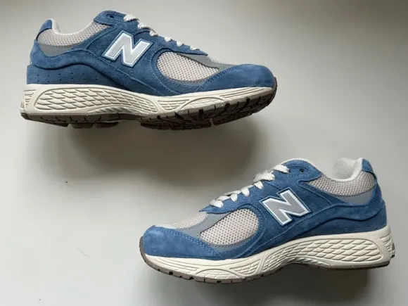 New Balance 2002R Shoreline Blue / Timberwolf Gr. 40 neu