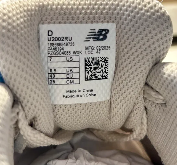 New Balance 2002R Shoreline Blue / Timberwolf Gr. 40 neu