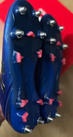 New Balance Tekela Fußballschuhe