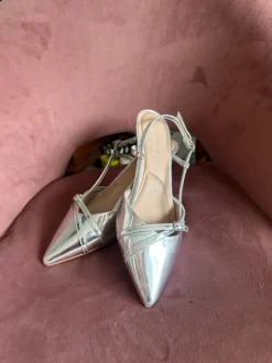New Look Slingback-Pumps in Silber (Metallic-Optik)