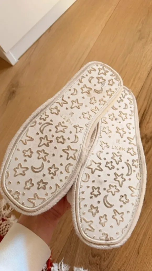 Next Hausschuhe 39 Pailletten beige Fell