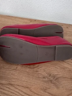 Nieuwe Rode Tabi-stijl Ballerina’s - Maat 37 - Ongebruikt