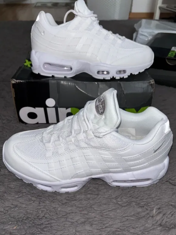 Nike 95 Weiß 44