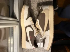 Nike Air