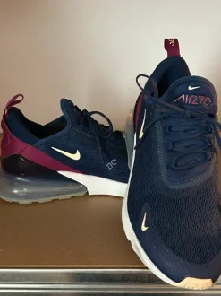 Nike Air 270