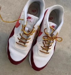 Nike Air Gr. 43