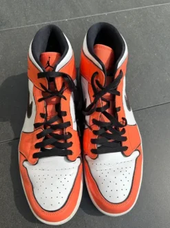 Nike Air Jordan 1 Mid SE Turf Orange