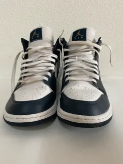 Nike Air Jordan 1 mid white navy - maat 43 - slechts 3 x gedragen