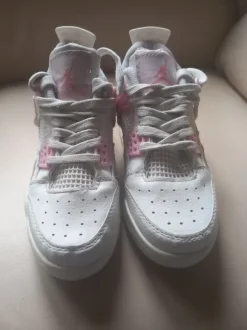 Nike Air Jordan 4 Retro" Pink Oreo"
