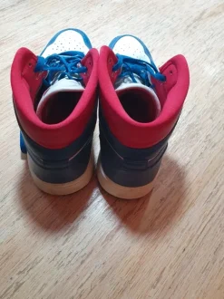 Nike Air Jordan BQ6472-146, Größe 42,5