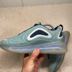 Nike Air Max 720 - Blauw - EU 39 - (268)