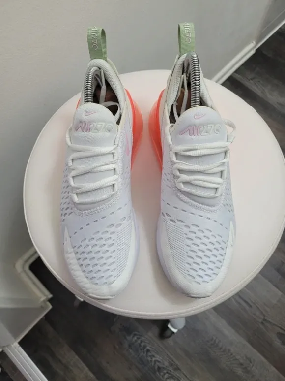 Nike Air Max 270 Gr. 38 weiß/ pink/ aprikose