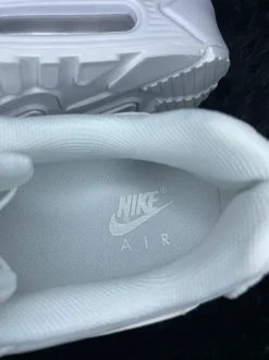 Nike Air Max Gr 43 (Neu)
