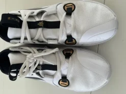 Nike Air Zoom Crossover Hallenschuhe Gr. 38