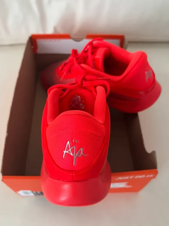 Nike A’one Wilson Basketballschue Bright crimson rot 44,5 , 28,5 cm