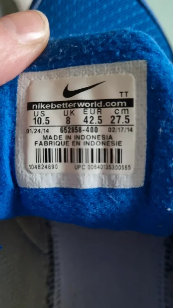 Nike Damen Turnschuhe Größe 42.5