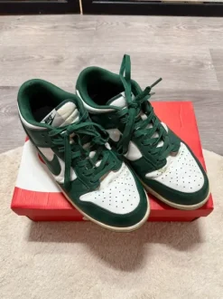 Nike Dunk Low Michigan State - Größe 44,5