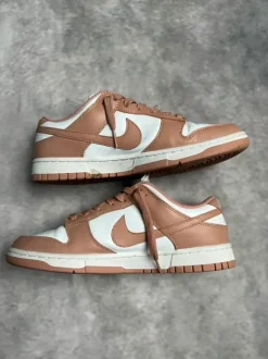 Nike dunk low rosé