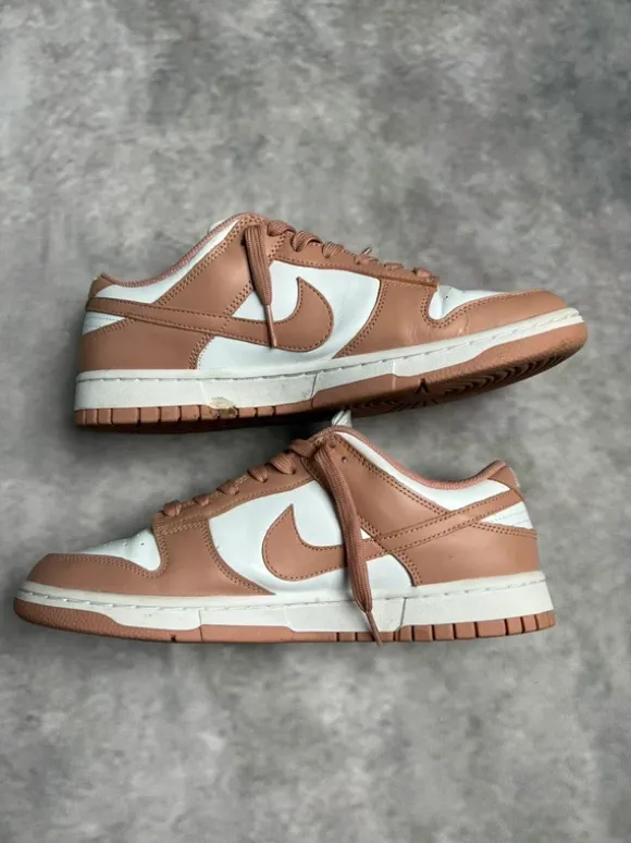Nike dunk low rosé