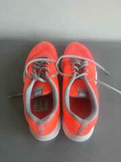 Nike Flex Bijoux Laufschuhe Sneaker Damen Gr. 37,5 Neon Orange