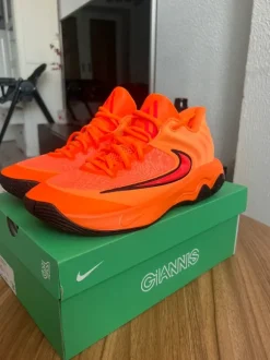 Nike Giannis Immortality 4 Basketball