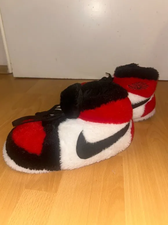Nike Hausschuhe