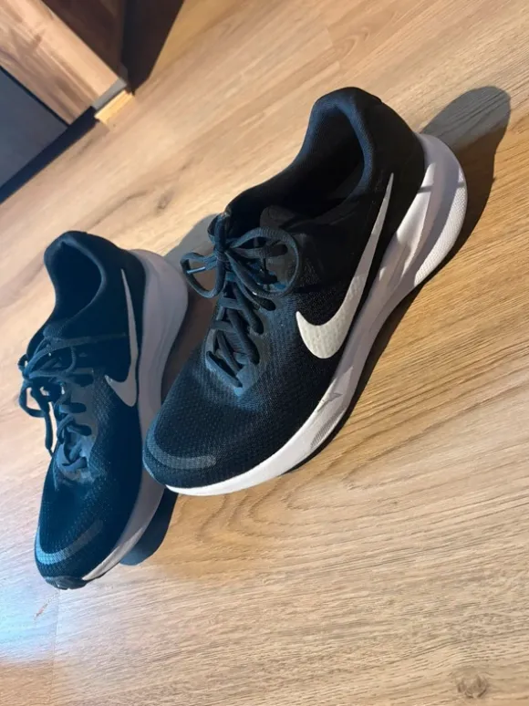 Nike Laufschuhe