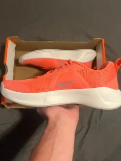 Nike MC Trainer 3 Wild Mango - 42.5
