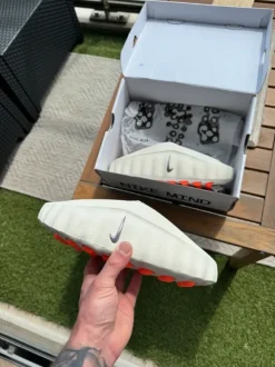 Nike mind 001 white