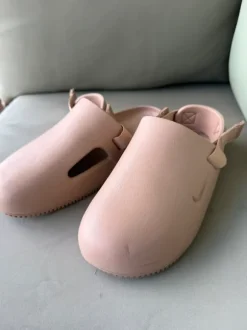 Nike muiltjes
