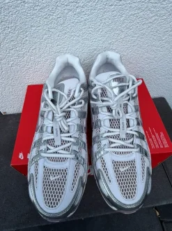 Nike P 6000 Gr. 47 Laufschuhe Sport