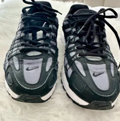 Nike P-6000 Black/Grey