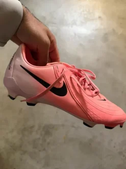 Nike Phantom GX