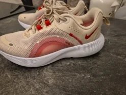Nike React Sneaker