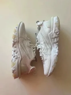 Nike reacts Sneaker low - white Gr. 40,5