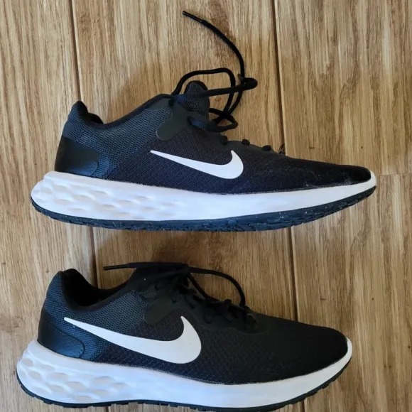 Nike Revolution 6 Next Nature
