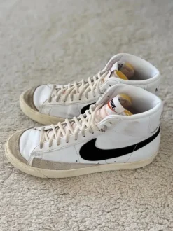 Nike S. Gr. 40