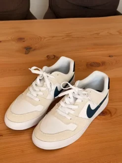 Nike SB Delta Force Unisex- Sneaker low - white/thunder blue/black