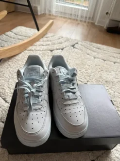 NIKE schuhe