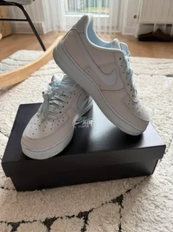 NIKE schuhe