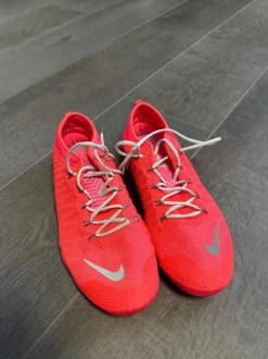 Nike Schuhe