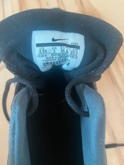 Nike Schuhe